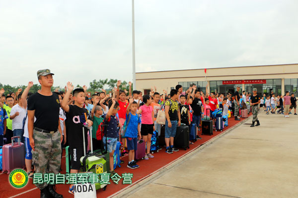 ���Ϲ�����ѧ����չ����Ӫ